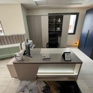 Bureau Prestige 46
